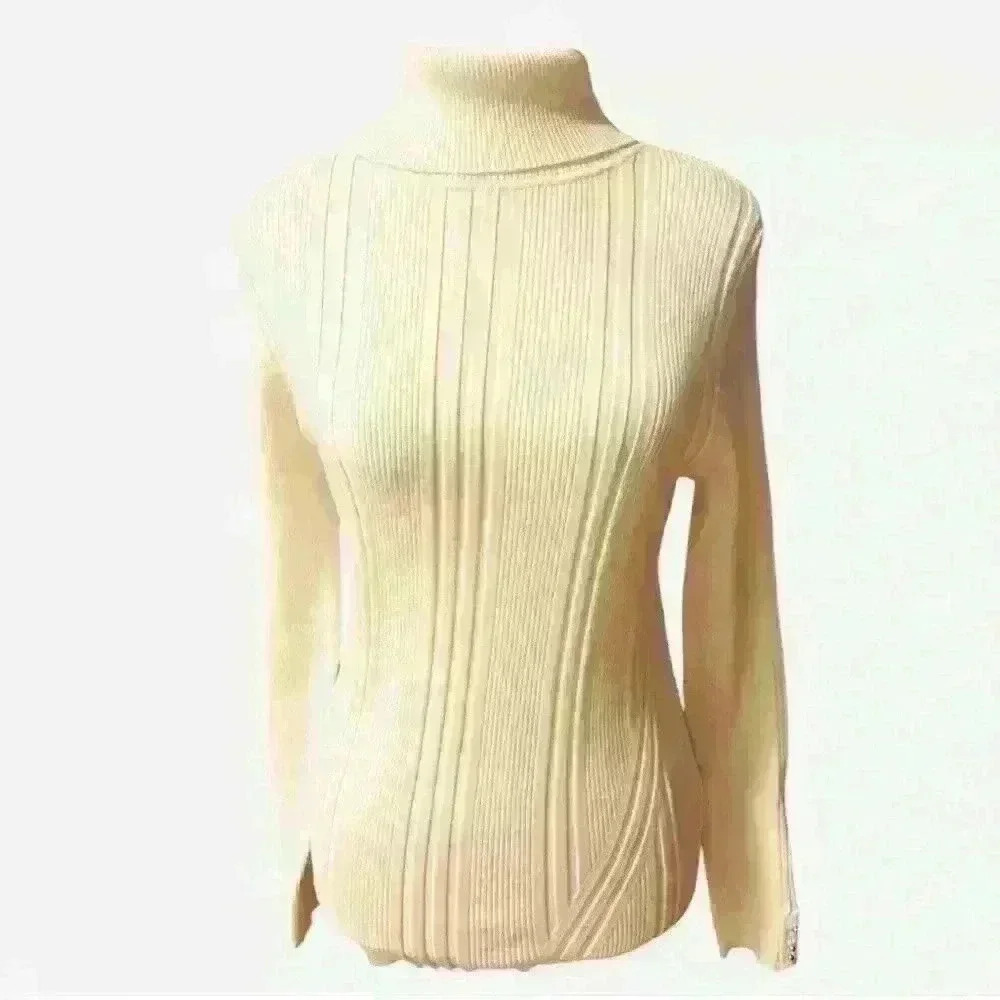 White House Black Market Ecru Ribbed Turtleneck Size Large